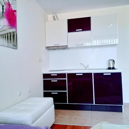 Comfortable Studio Noks - Bastet Bs *